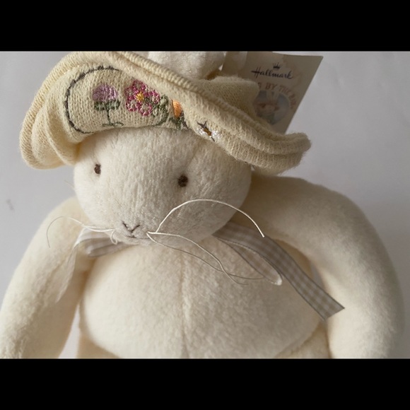 HALLMARK BUNNIES BY THE BAY "BAYLEE" 2002 Plush Bunny Rabbit Lot of 2 - Picture 15 of 16